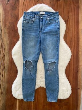 Free People high waisted blue jeans ripped holes destroyed denim boho grunge 29